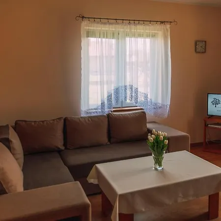 Semesterbostad Lesna Oaza