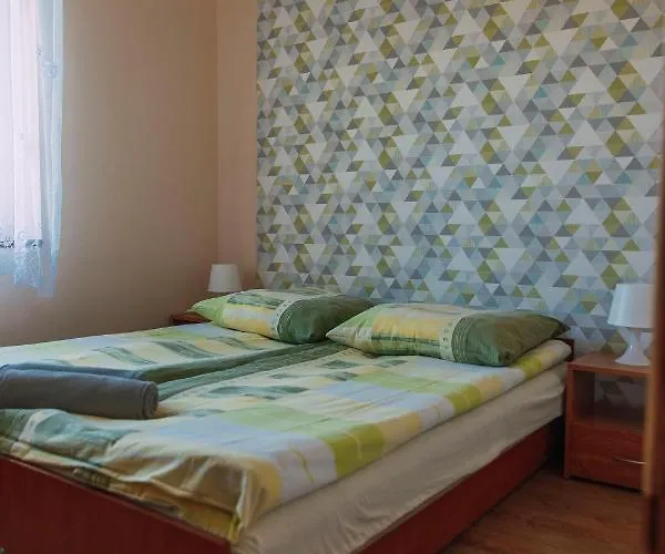 Lesna Oaza Дом отдыха *